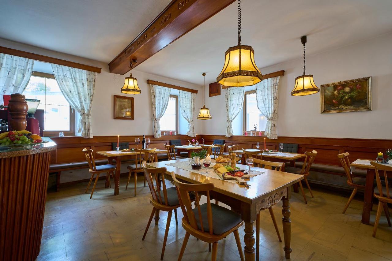 Gasthof Lamm Sankt Jodok am Brenner Bagian luar foto